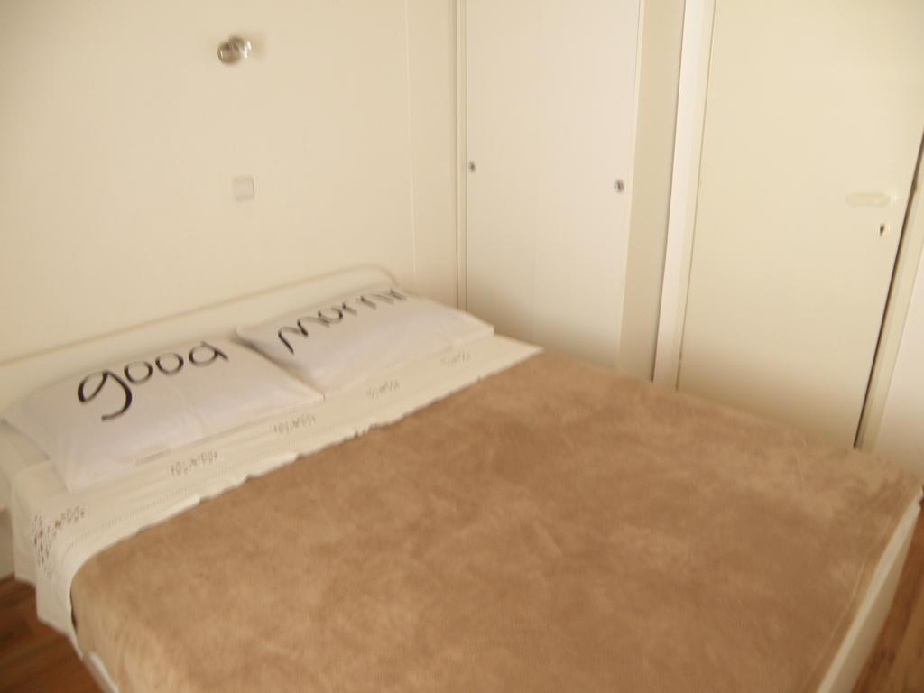 Apartment Amalija Primošten Eksteriør billede