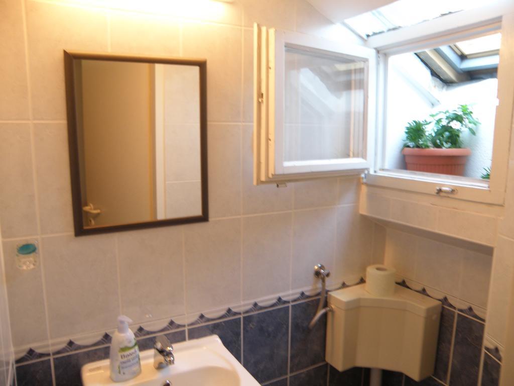 Apartment Amalija Primošten Eksteriør billede