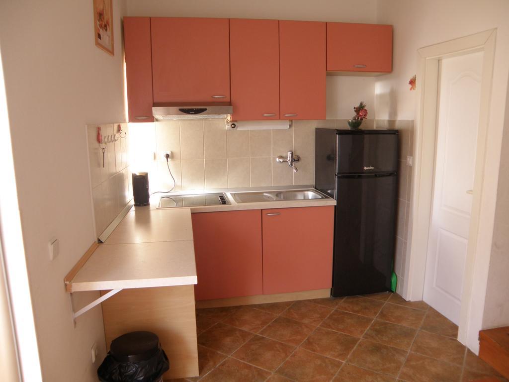 Apartment Amalija Primošten Eksteriør billede