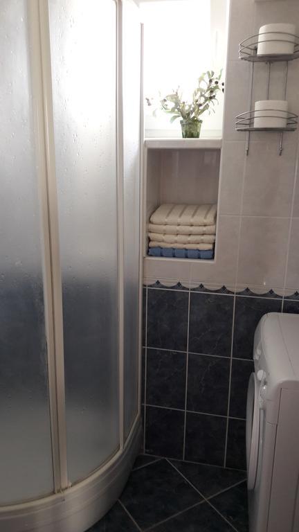 Apartment Amalija Primošten Eksteriør billede
